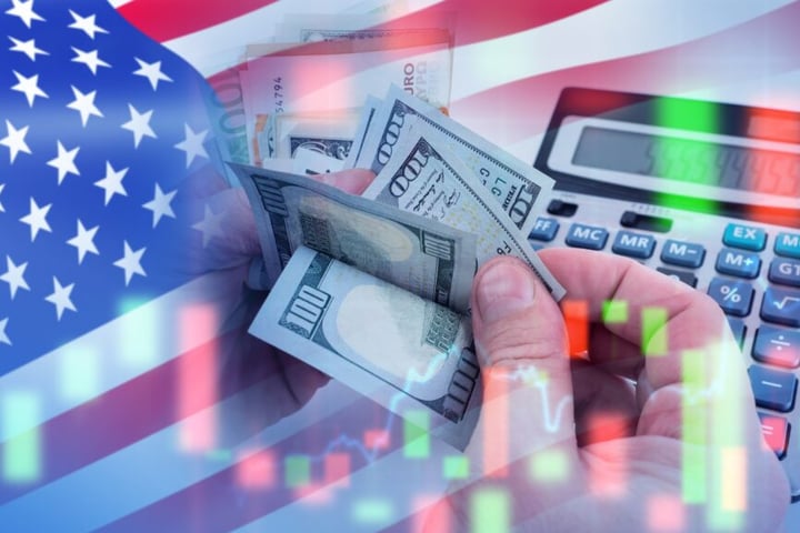 Top Economist Reportedly Warns US Recession Is Imminent, Says Major Correction Coming In Near Future