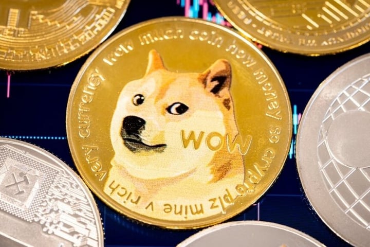 Dogecoin Jumps 10% In A Week: What Is Going On?