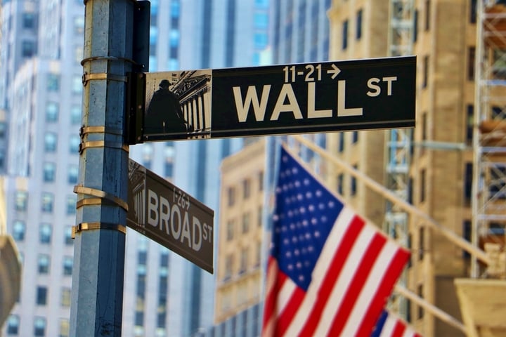 Stock Market Today: Do, S&P 500, Nasdaq Futures Gain Ahead Of NVDA’s Q1 Report— CAVA, AMC Entertainment, Roblox In Focus (UPDATED)