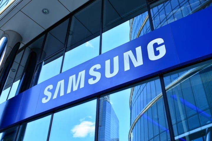 Samsung Hits $1 Trillion As KOSPI Tops 7,300 And Korean ETFs Post Record Gains: What To Know