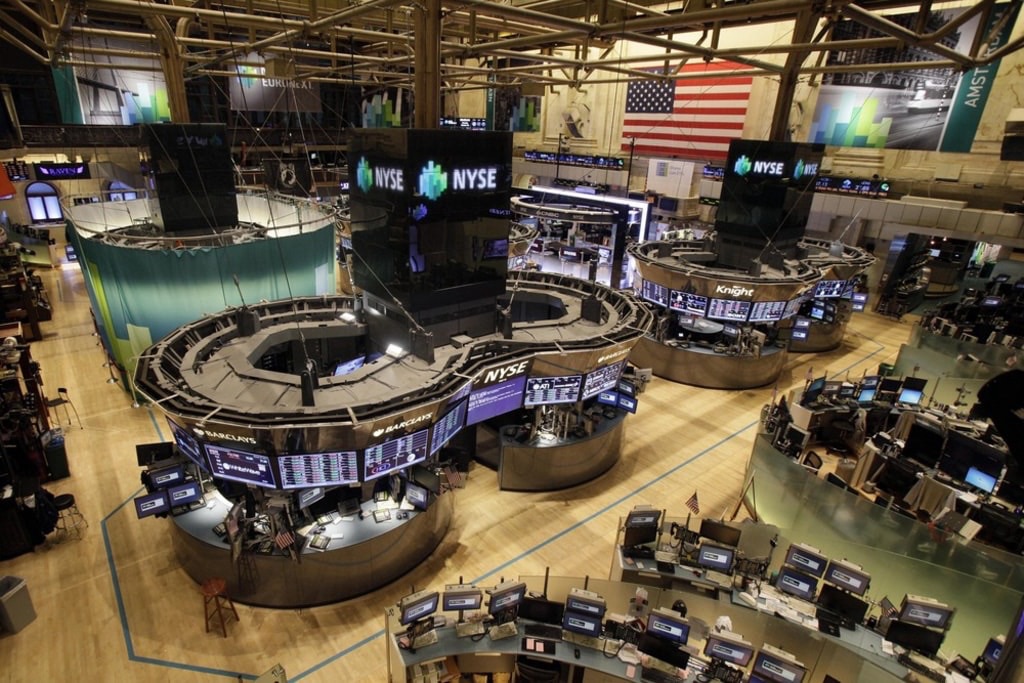 Mid-Morning Markets: Iran Warship Reports, GameStop’s $56B eBay Bid, and Norwegian Cruise Hit Drive Monday’s Volatility