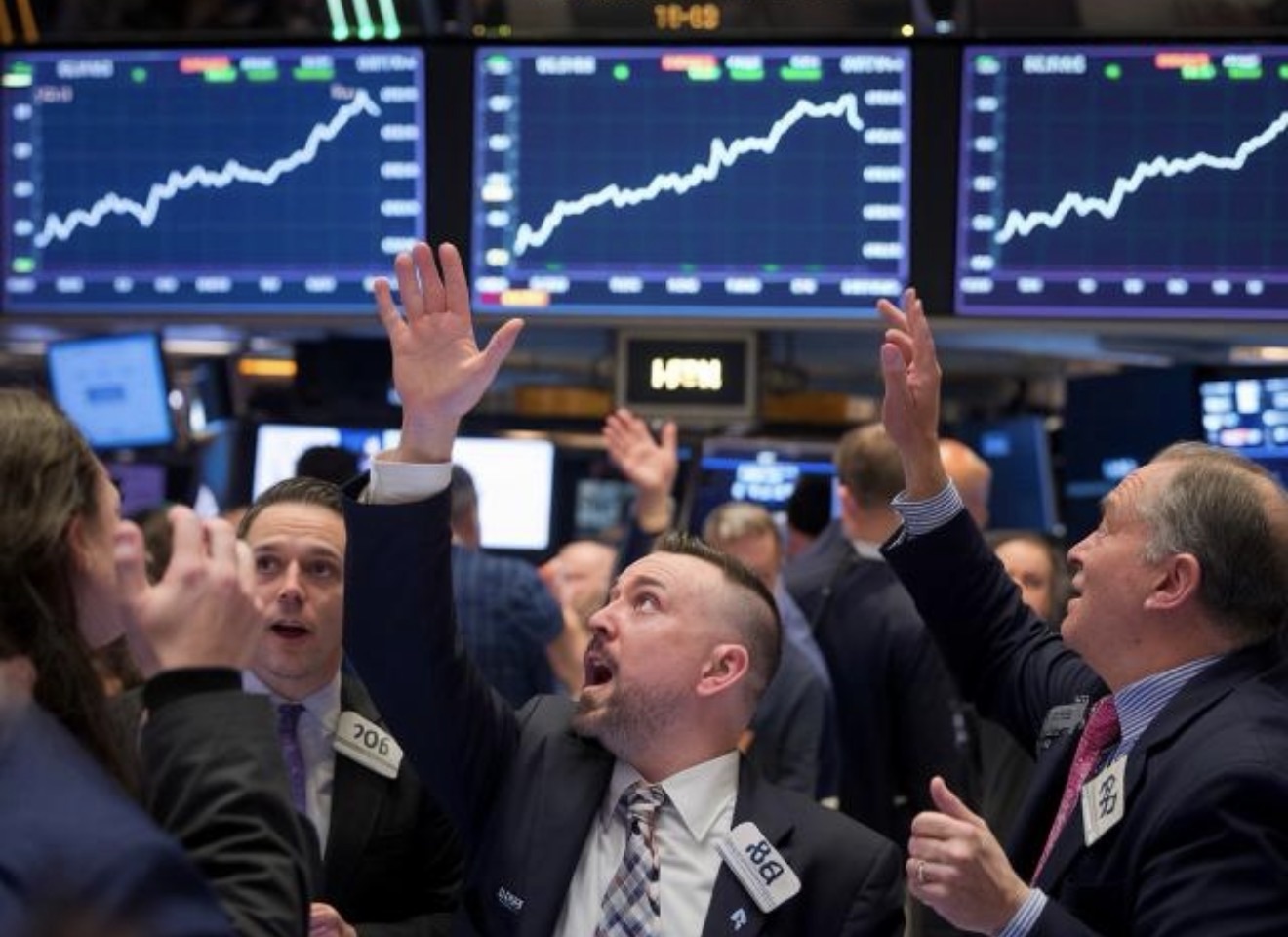 Stocks Surge on U.S.-Iran Deal Hopes as AMD Blowout Earnings Electrify Wall Street