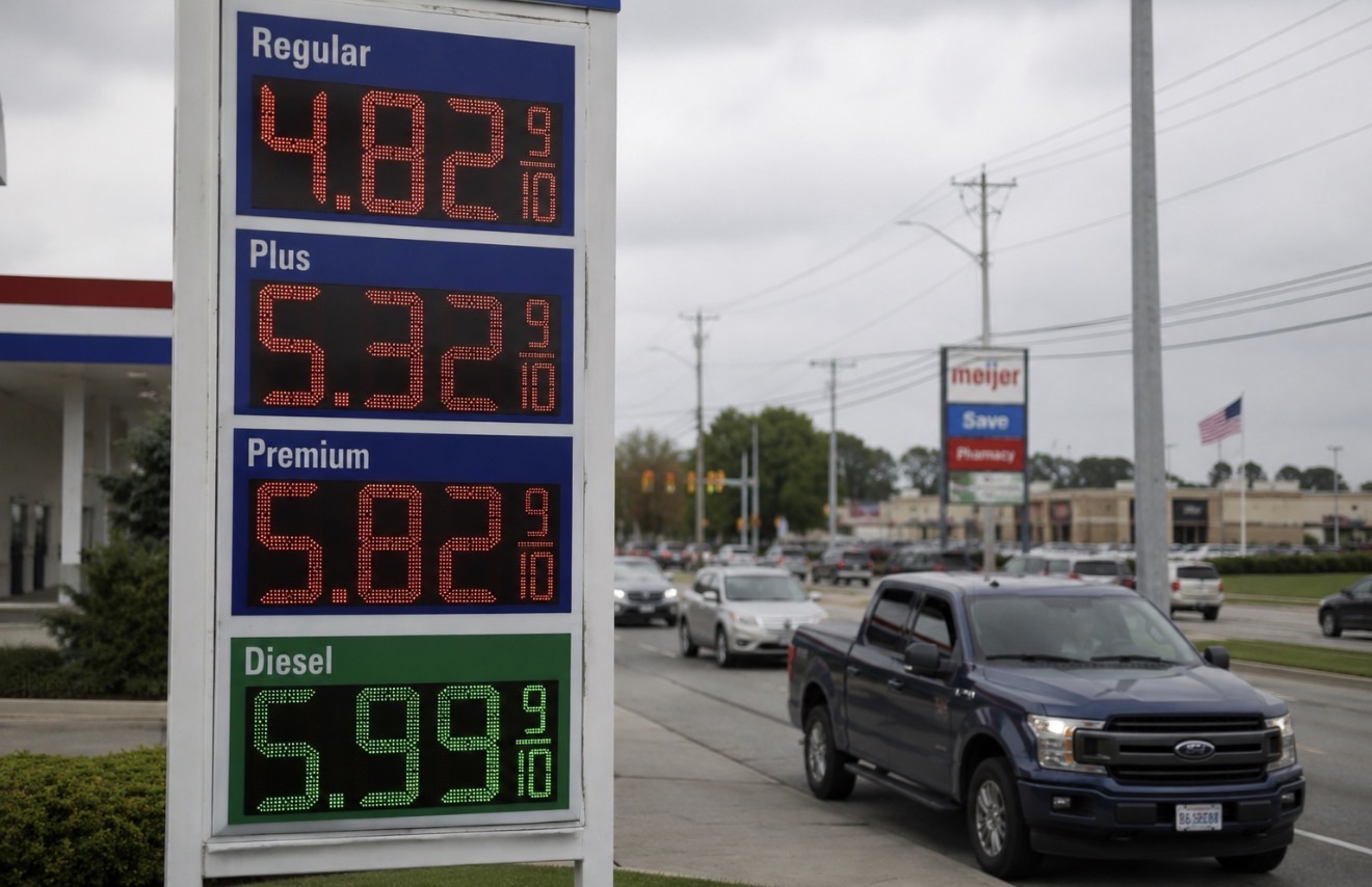 Midwest Gas Prices Are Spiking at the Worst Possible Time for the Trump Administration