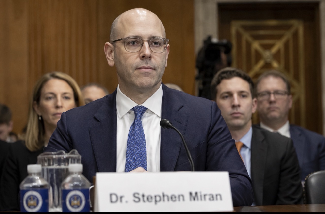 Fed Governor Stephen Miran Departs Defending Rate Cuts and Calling for Overhaul of Central Bank Power