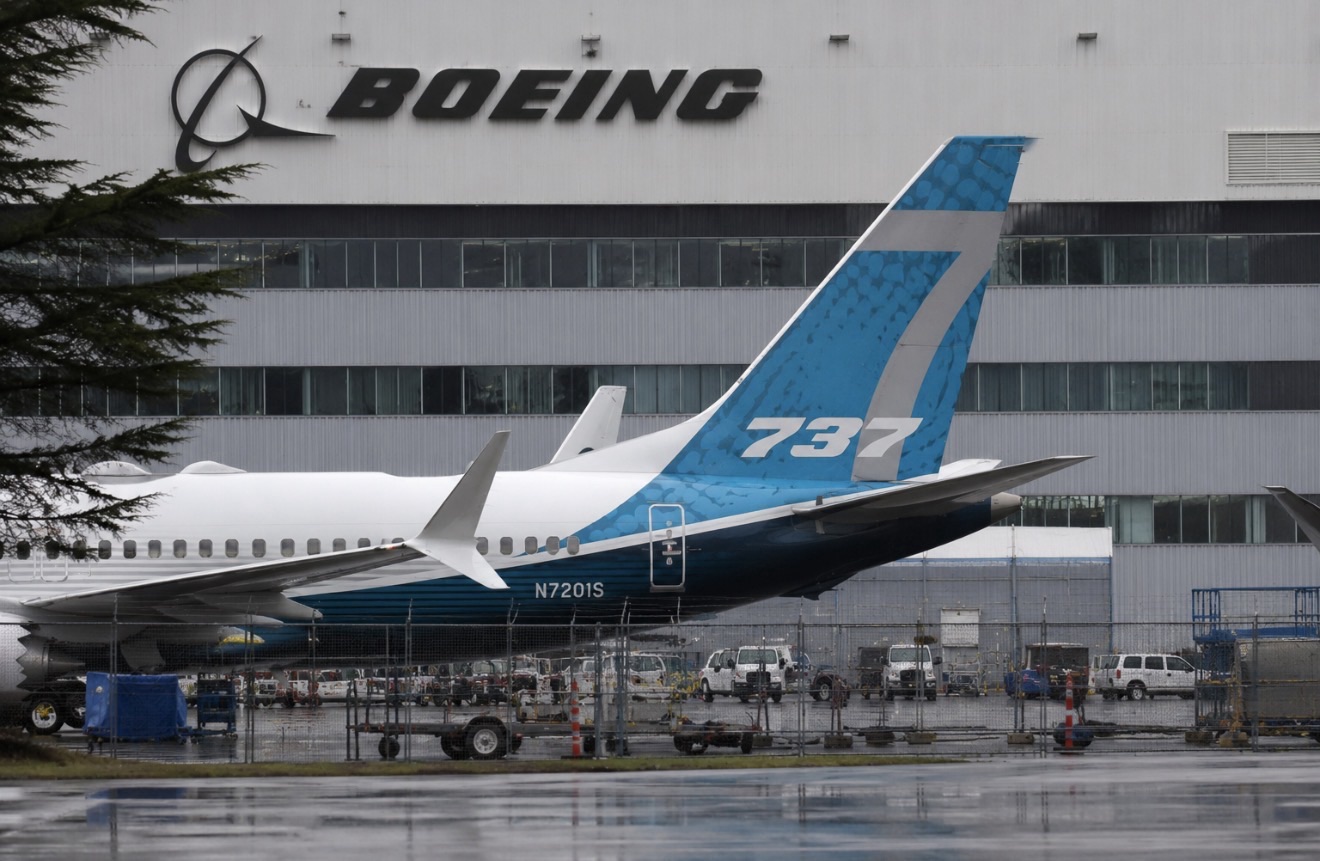 Boeing Shares Tumble 4% as Trump’s China Jet Deal Falls Far Short of Wall Street Hopes