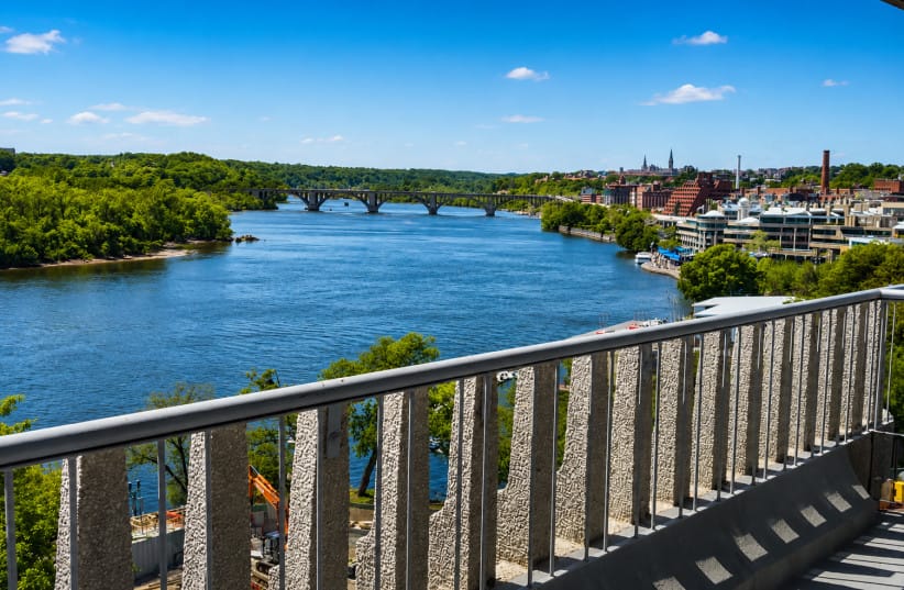 THE GUESTROOM&rsquo;S open-balcony, overlooking the mighty Potomac River.  (credit: MOTTI VERSES)