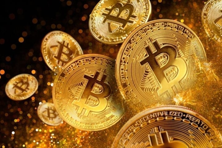 Bitcoin Is In Accumulation And For Altcoins It’s ‘Time To Buy, Not To Sell’, Analyst Argues