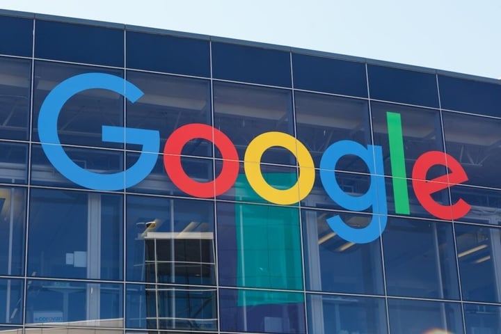 Google’s $84 Billion Capital Raise Uses Tools ‘Popularized’ By Michael Saylor’s Strategy, Says Phong Le: Old Wine In A New Bottle? (CORRECTED)