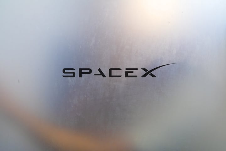 SpaceX Feels Expensive At $1.8 Trillion? 85% Of Hyperliquid Traders Are Still Long
