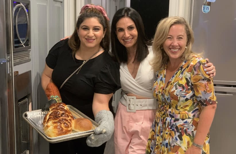 Laura Stein at Israel Bonds Challah Bake in LA. (credit: Courtesy of Laura Stein)