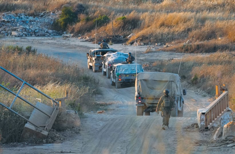 IDF convoy enters southern Lebanon from northern Israel, June 29. (credit: FLASH90)