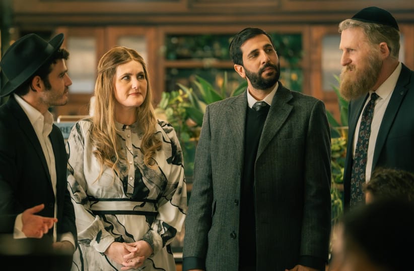 MICHAEL RAPAPORT (right) plays an American haredi (ultra-Orthodox) billionaire. (credit: COURTESY UNITED KING FILMS)
