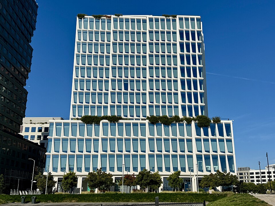 Visa headquarters in San Francisco, August 2025. Archive photo by Missvain, CC0.