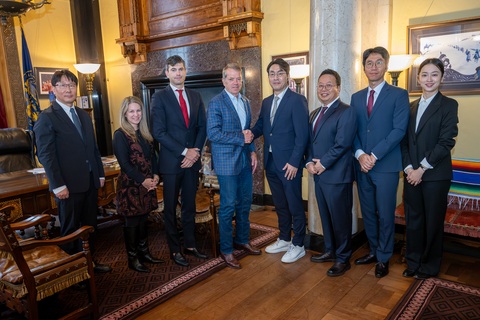 Coupang representatives with Nebraska Governor Jim Pillen in his office
