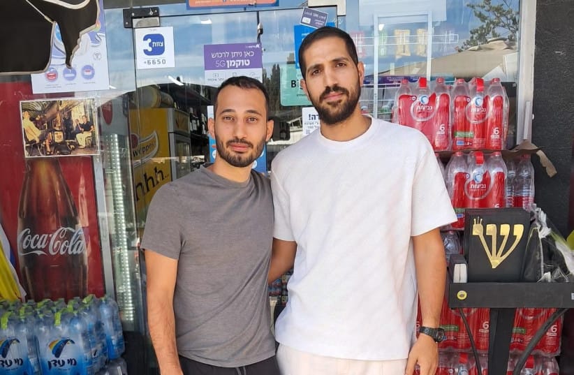 Cousins Arie Yugudaev left and Eitan Uzayev, right, encountered Hamas terrorists when they tried to drive into Sderot to save their families. (credit: MICHELE CHABIN) Cousins Arie Yugudaev left and Eitan Uzayev, right, encountered Hamas terrorists when they tried to drive into Sderot to save their families. (credit: MICHELE CHABIN)