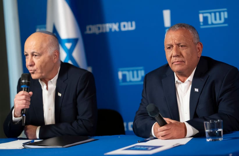 Gadi Eisenkot, head of the Yashar party, holds a press conference with the party’s new member Yoram Cohen in Tel Aviv, May 5, 2026.  (credit: FLASH90)
