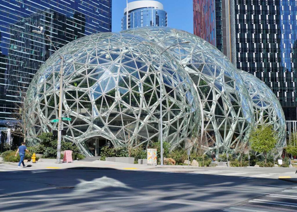 Archive photo: Amazon Spheres in Seattle, April 9, 2020, cropped.