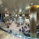 Archive: Ben Gurion Airport Terminal 3 reception hall, 2015. GeorgeDement / CC BY-SA 2.0, cropped.