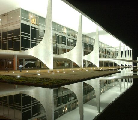 Palácio do Planalto, the presidential office in Brasília, at night