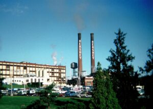 Archive photograph of the Hershey chocolate factory in Hershey, Pennsylvania, in August 1976; not an image of current factory operations or the 2026 earnings announcement.