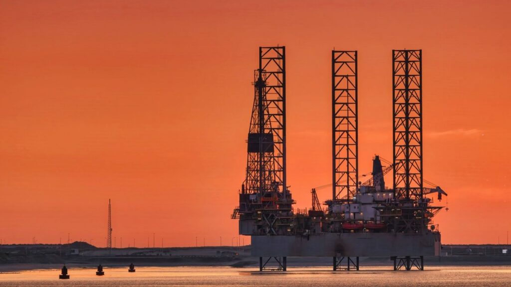 Archive oil rig, not identified as an Equinor facility