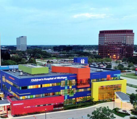 Archive photo of a Tenet-network hospital in Troy, Michigan; not headquarters or the CommonSpirit transition.